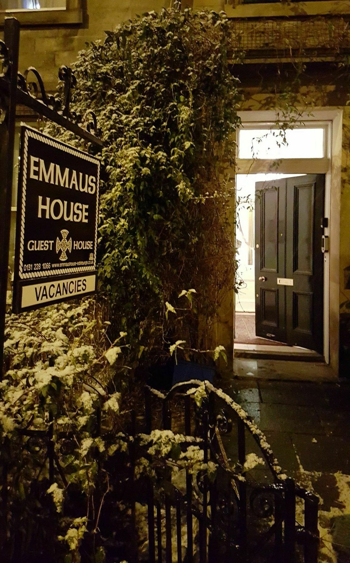 Emmaus Guest House Edinburgh Exterior photo